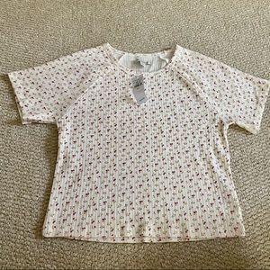 NWT American Eagle floral tee size large
